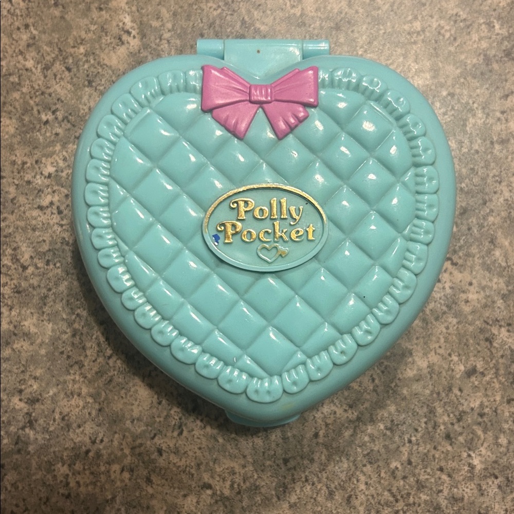 Vintage 1994 Bluebird Polly Pocket Compact